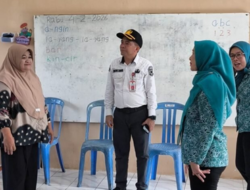 Perkuat Fondasi Karakter Anak, Bunda PAUD Barito Utara Tinjau TK Negeri Pembina Lahei